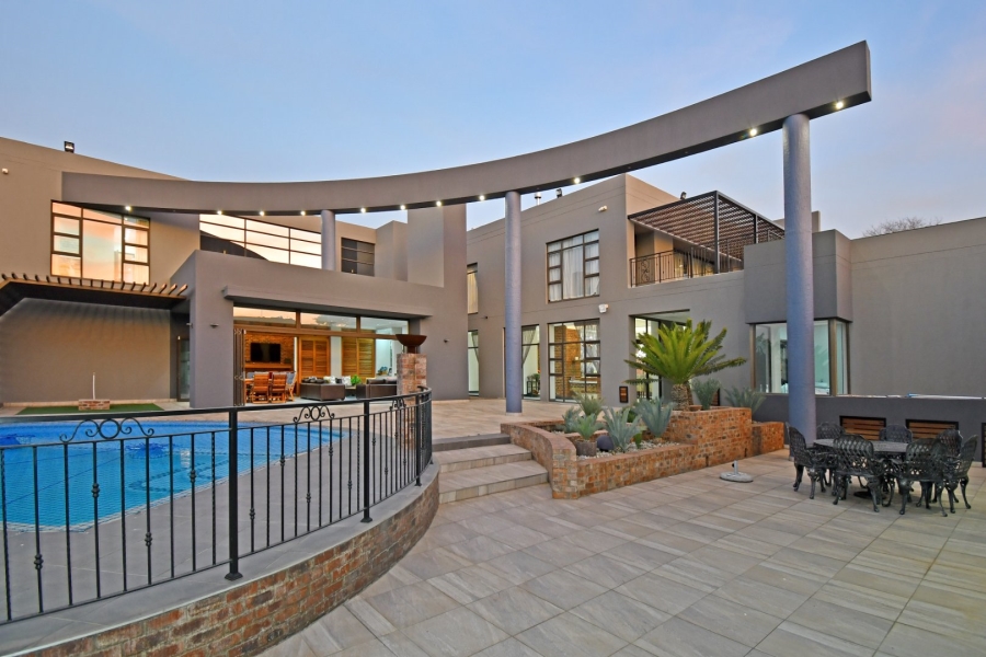 5 Bedroom Property for Sale in Poortview Gauteng