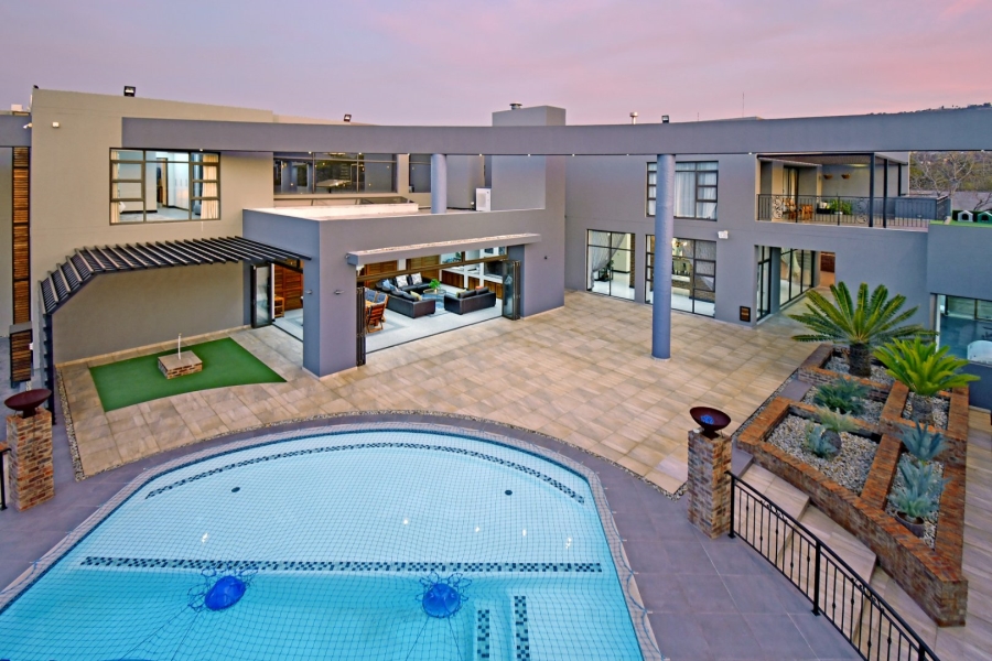 5 Bedroom Property for Sale in Poortview Gauteng