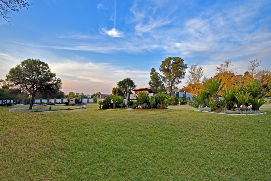 5 Bedroom Property for Sale in Poortview Gauteng