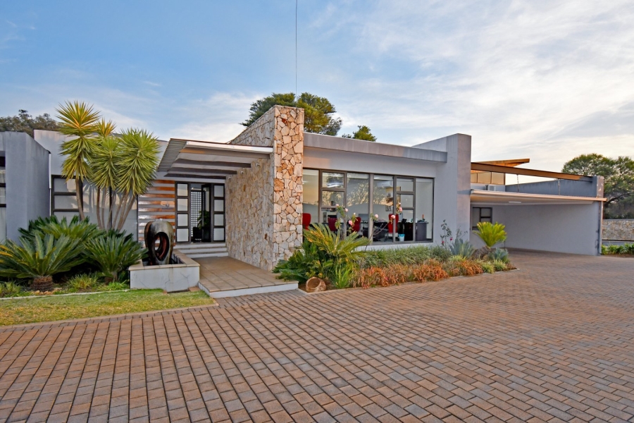 5 Bedroom Property for Sale in Poortview Gauteng