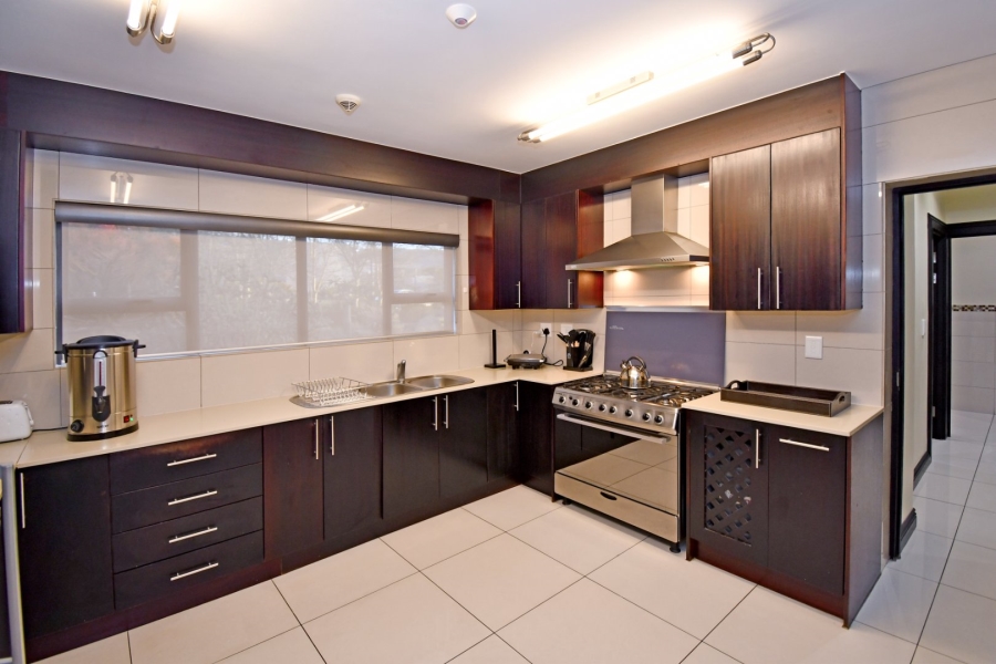 5 Bedroom Property for Sale in Poortview Gauteng