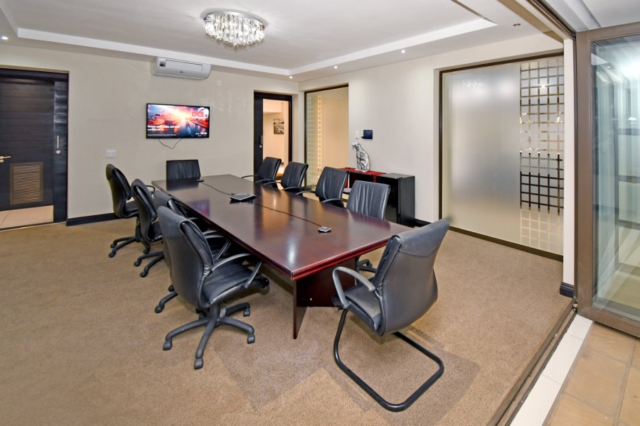 5 Bedroom Property for Sale in Poortview Gauteng