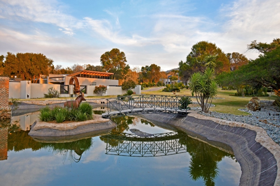 5 Bedroom Property for Sale in Poortview Gauteng