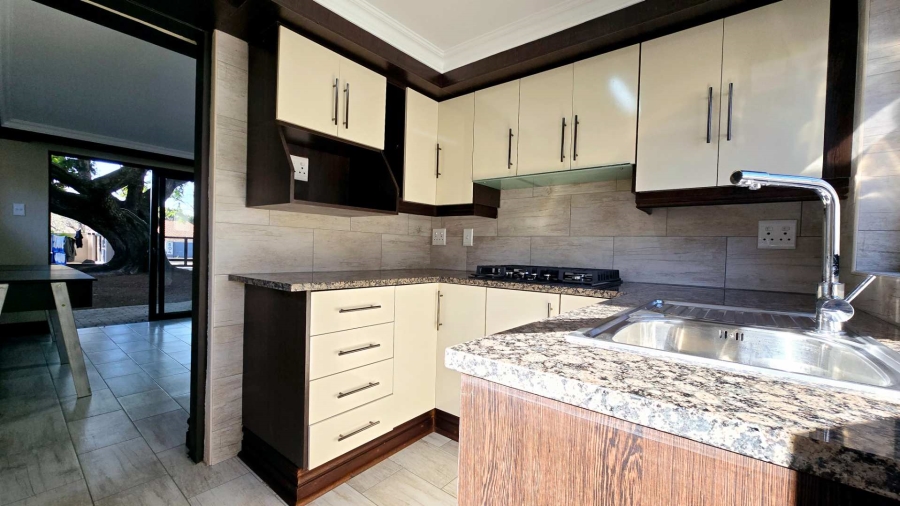 To Let 1 Bedroom Property for Rent in Menlo Park Gauteng