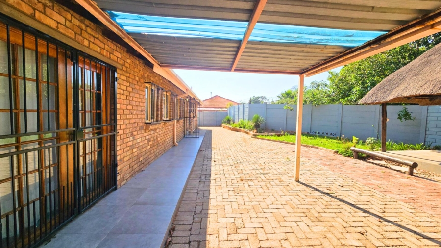 3 Bedroom Property for Sale in Silverton Gauteng