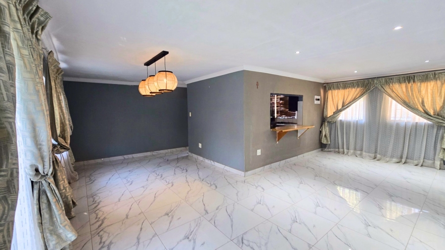 3 Bedroom Property for Sale in Silverton Gauteng