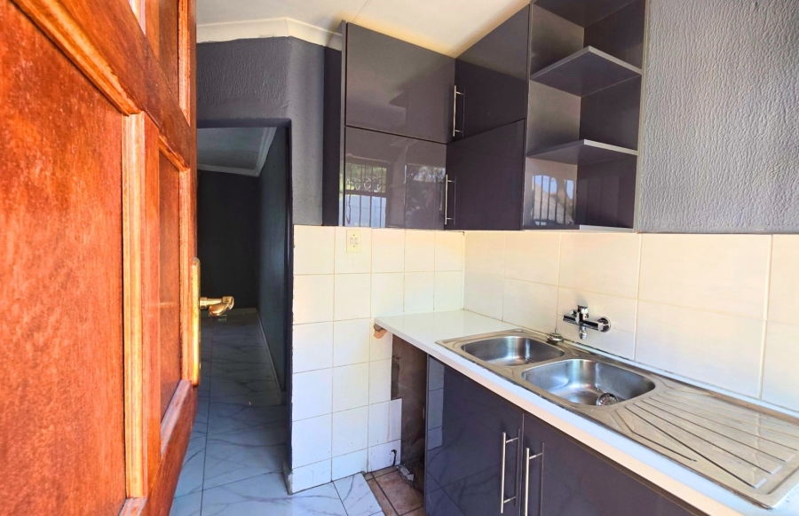 To Let 3 Bedroom Property for Rent in Silverton Gauteng