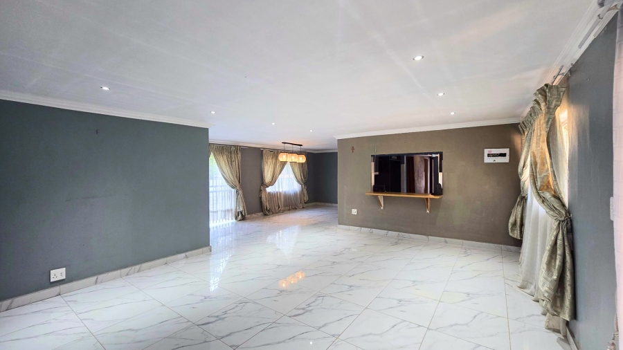 To Let 3 Bedroom Property for Rent in Silverton Gauteng