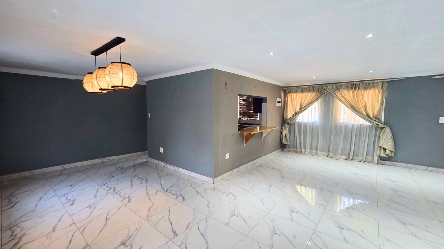 To Let 3 Bedroom Property for Rent in Silverton Gauteng
