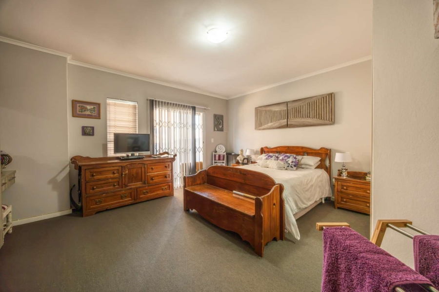 2 Bedroom Property for Sale in Blue Hills Gauteng