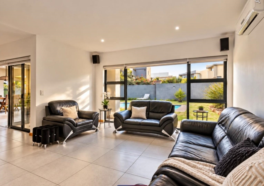 4 Bedroom Property for Sale in Eye of Africa Gauteng