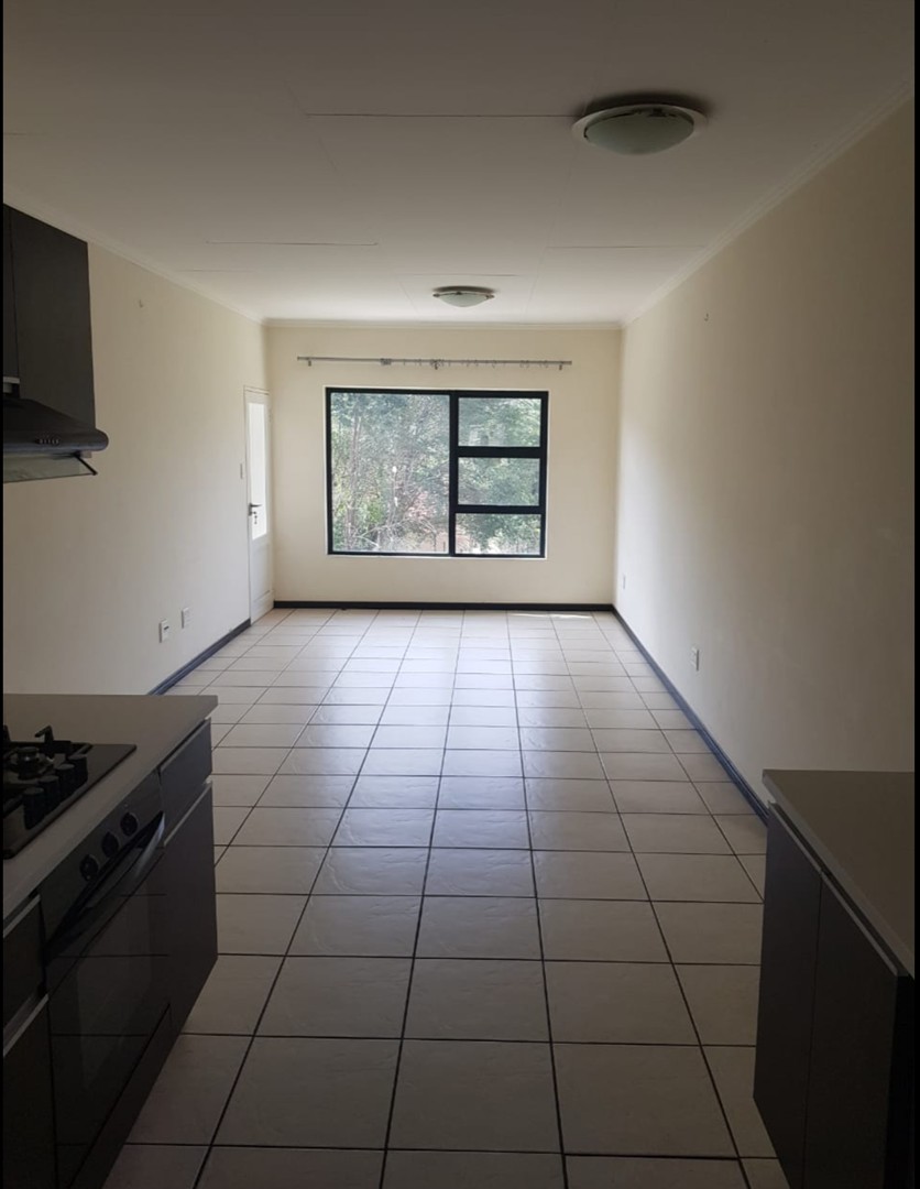 2 Bedroom Property for Sale in Oakdene Gauteng