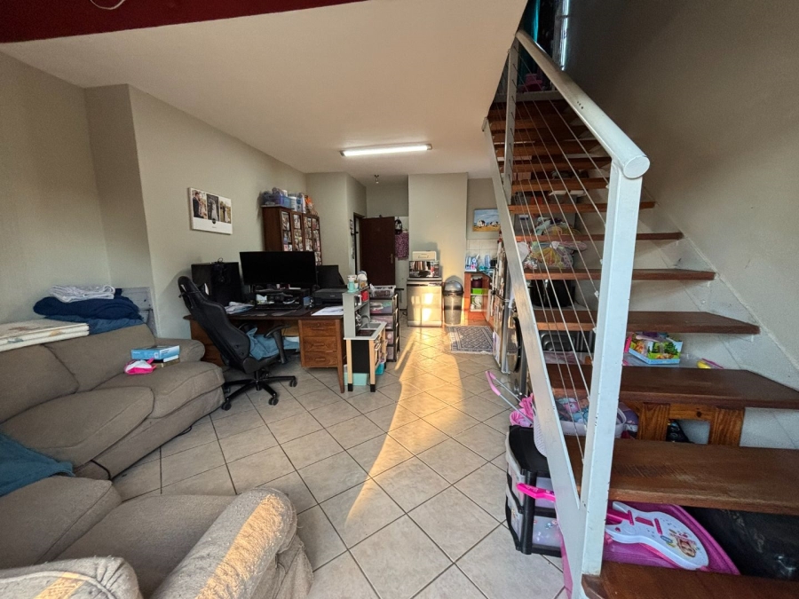 1 Bedroom Property for Sale in Tijger Valley Gauteng