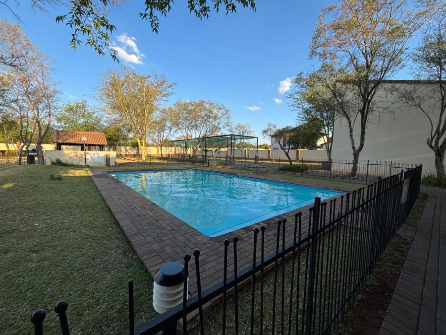 1 Bedroom Property for Sale in Tijger Valley Gauteng