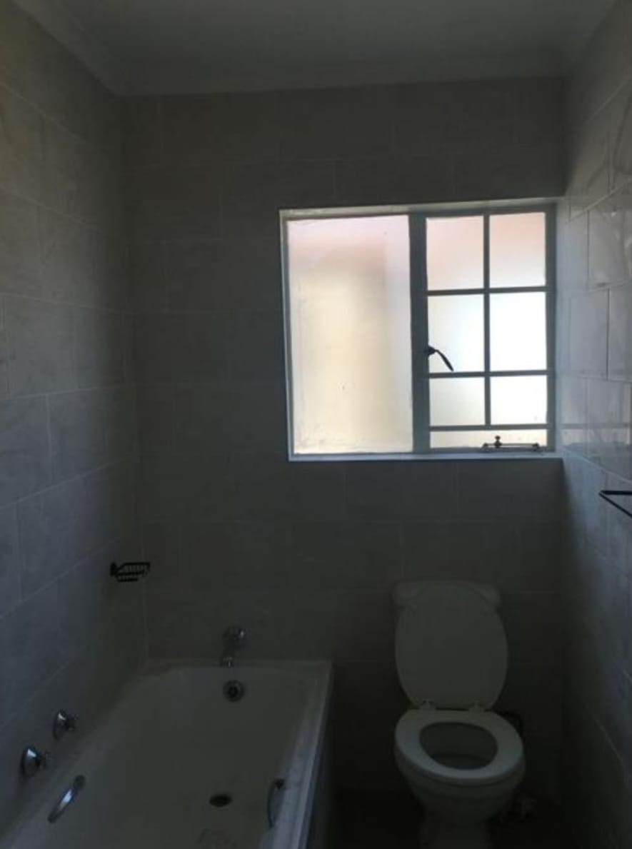 To Let 2 Bedroom Property for Rent in Noordwyk Gauteng