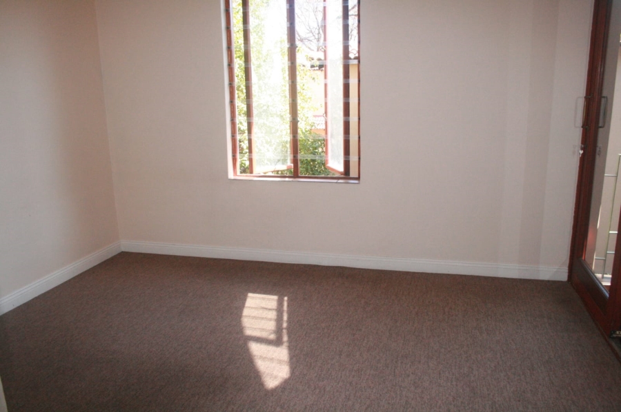 To Let 2 Bedroom Property for Rent in Morningside Gauteng