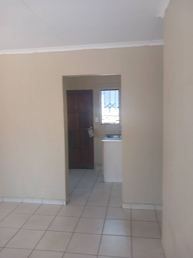 To Let 2 Bedroom Property for Rent in Nkwe Estate Gauteng