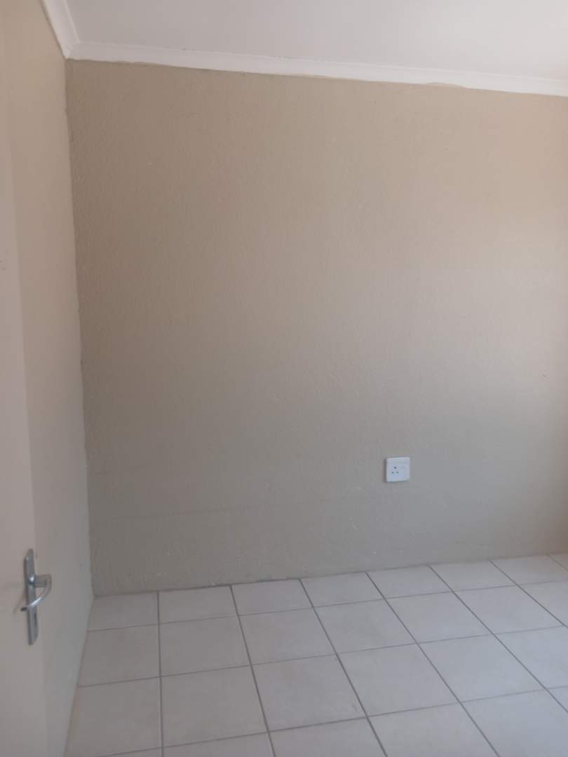 To Let 2 Bedroom Property for Rent in Nkwe Estate Gauteng