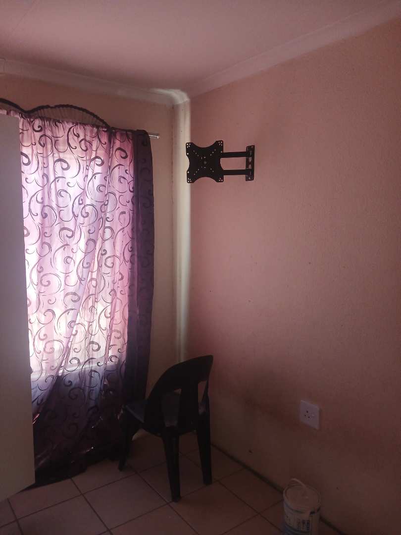 To Let 2 Bedroom Property for Rent in Nkwe Estate Gauteng