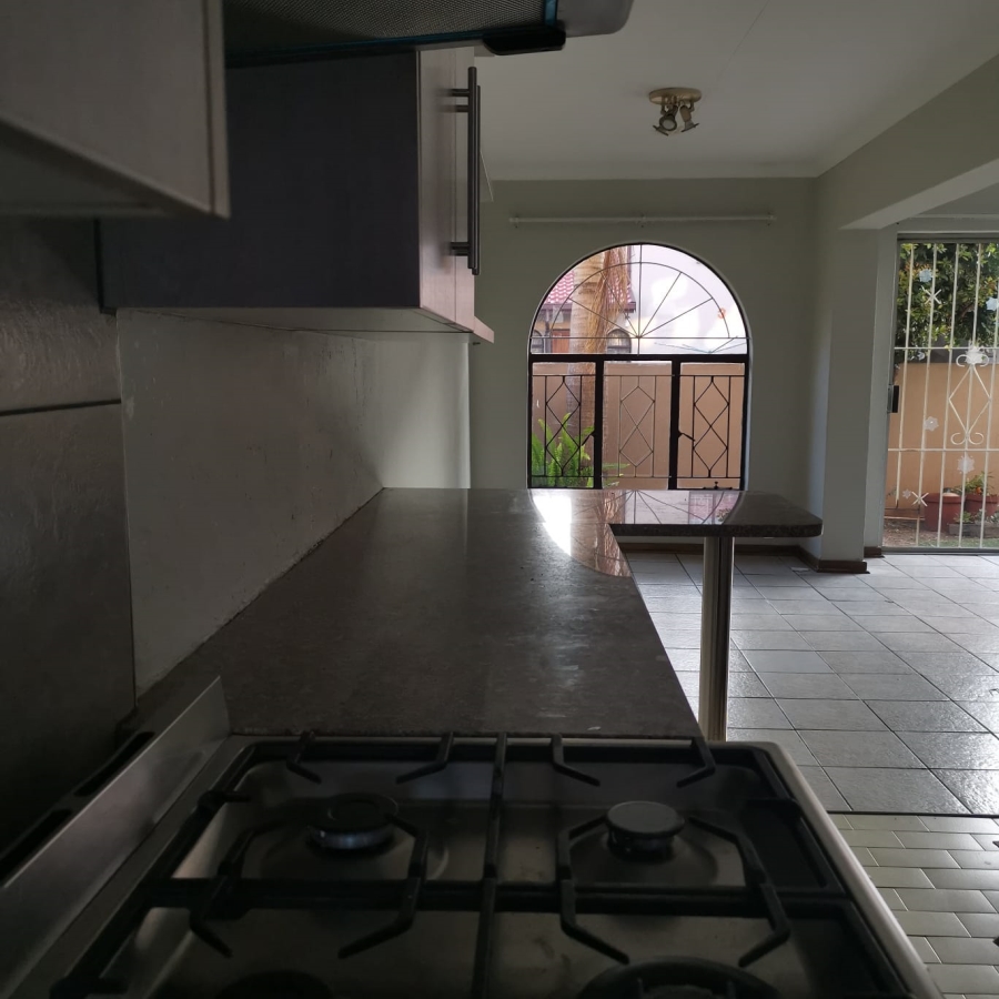 To Let 2 Bedroom Property for Rent in Kempton Park Gauteng