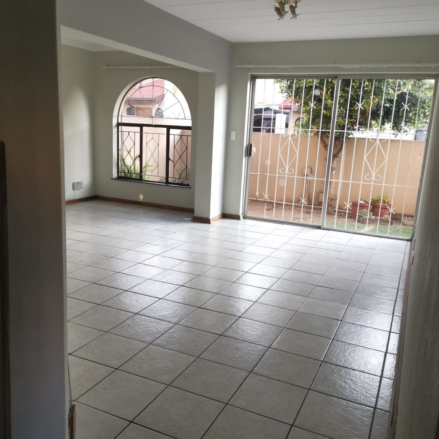 To Let 2 Bedroom Property for Rent in Kempton Park Gauteng