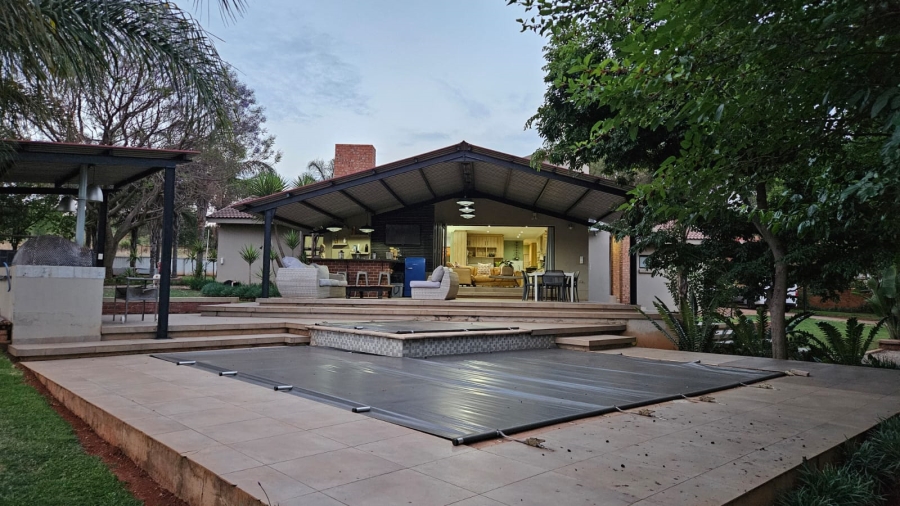 4 Bedroom Property for Sale in Zwavelpoort Gauteng