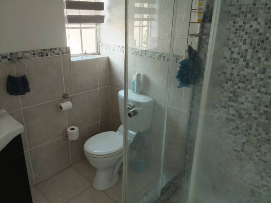 3 Bedroom Property for Sale in Wilgeheuwel Gauteng