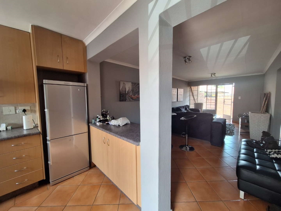 2 Bedroom Property for Sale in Jansenpark Gauteng