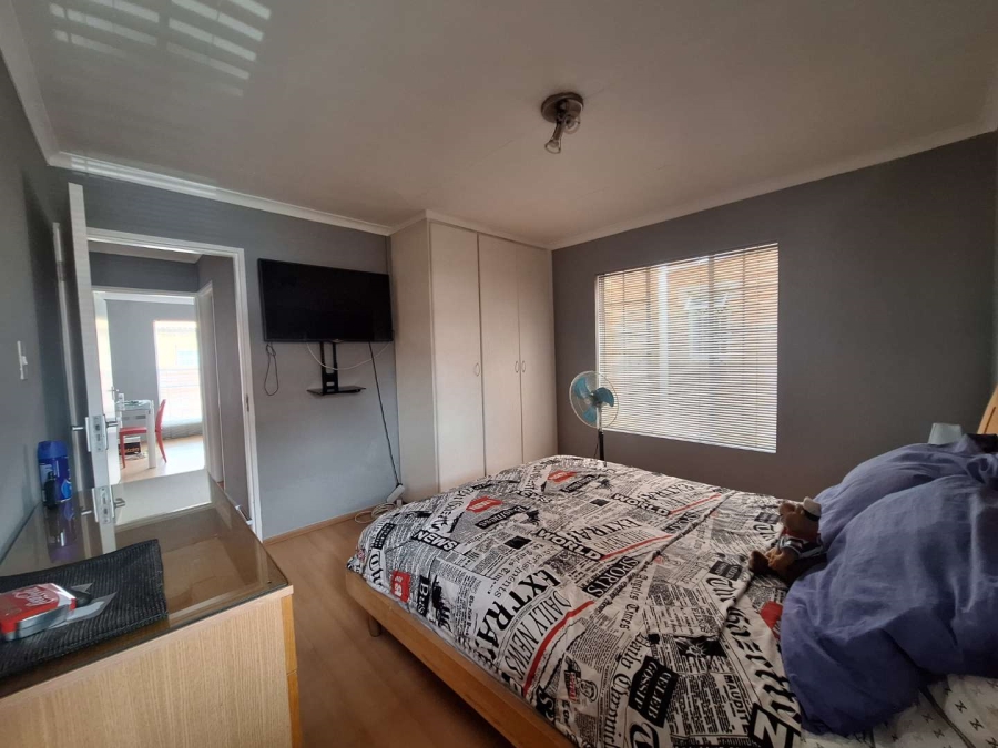 2 Bedroom Property for Sale in Jansenpark Gauteng