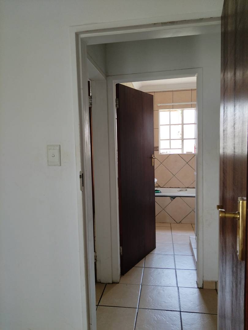 2 Bedroom Property for Sale in Visagie Park Gauteng