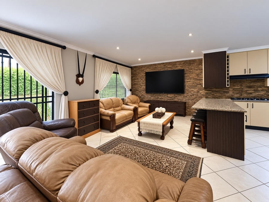 3 Bedroom Property for Sale in Faerie Glen Gauteng