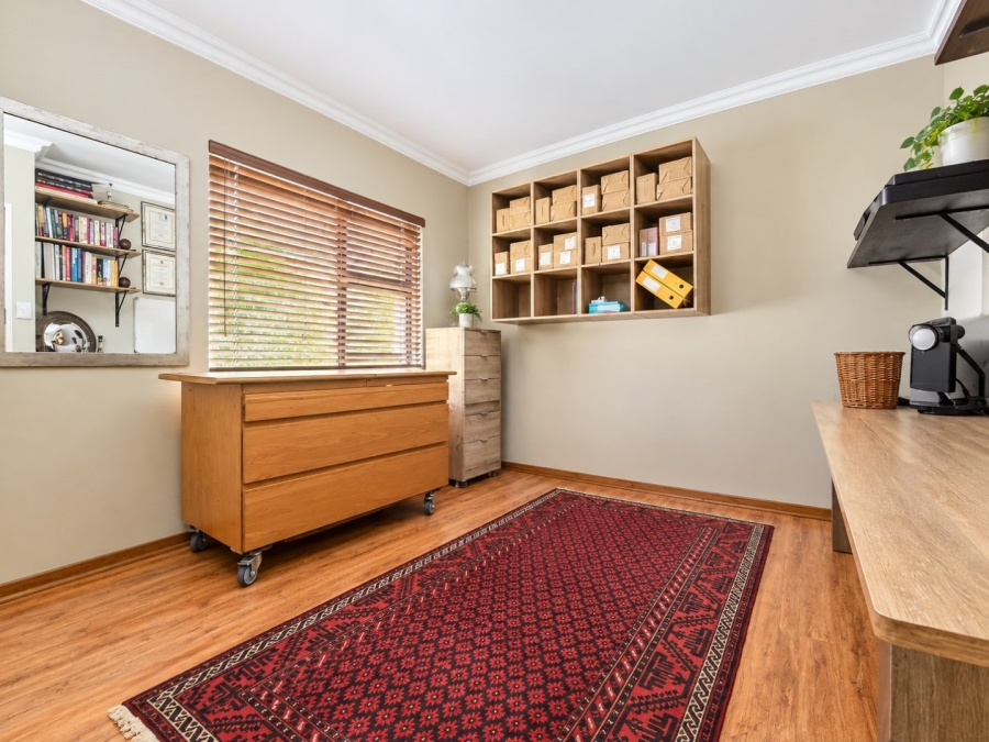 3 Bedroom Property for Sale in Faerie Glen Gauteng