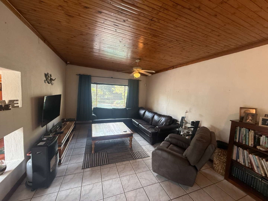 3 Bedroom Property for Sale in Kloofendal Gauteng