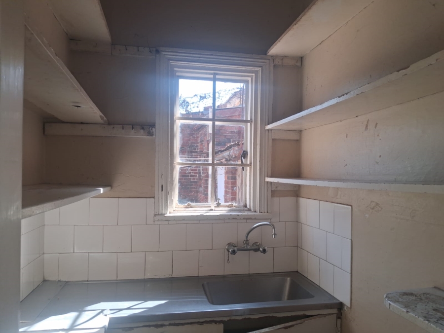 6 Bedroom Property for Sale in Bellevue Gauteng