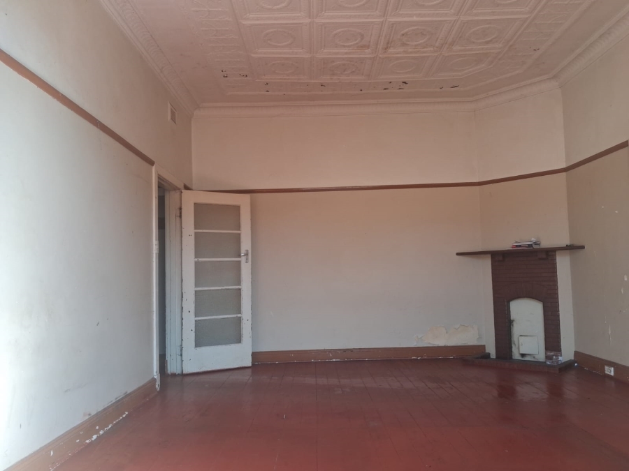 6 Bedroom Property for Sale in Bellevue Gauteng