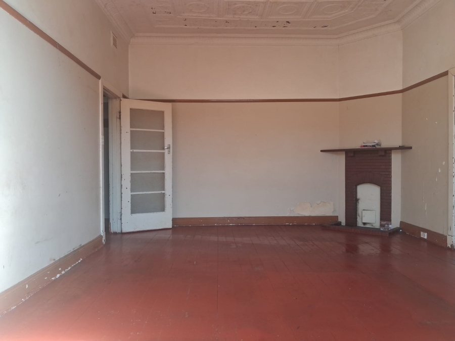 6 Bedroom Property for Sale in Bellevue Gauteng