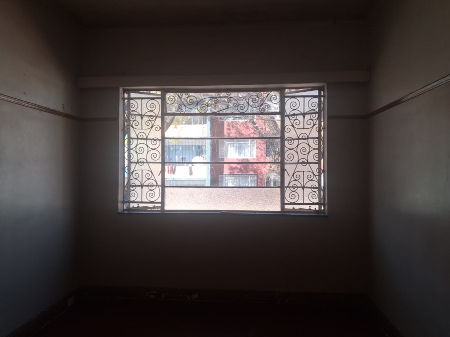 6 Bedroom Property for Sale in Bellevue Gauteng