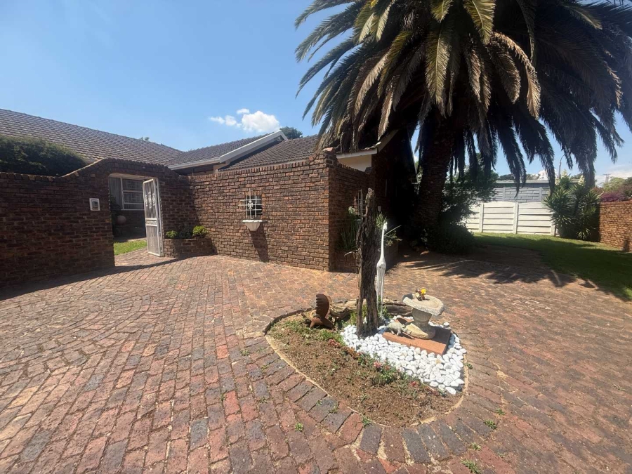 3 Bedroom Property for Sale in Norkem Park Gauteng