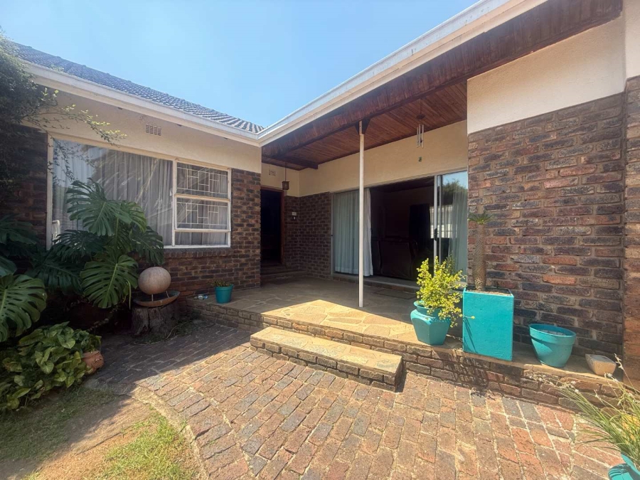 3 Bedroom Property for Sale in Norkem Park Gauteng