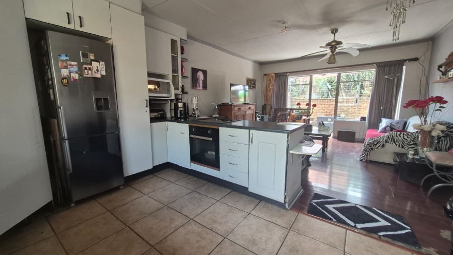 2 Bedroom Property for Sale in Kempton Park Gauteng
