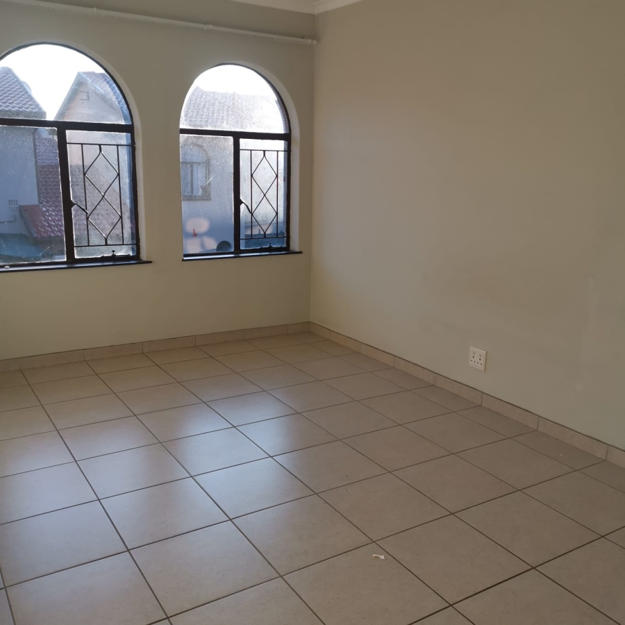 2 Bedroom Property for Sale in Kempton Park Gauteng