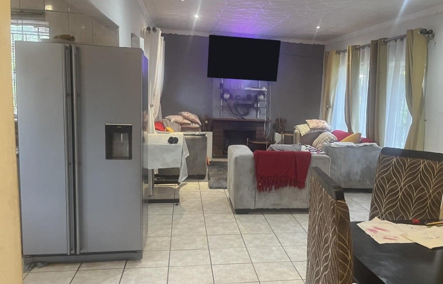 3 Bedroom Property for Sale in Birch Acres Gauteng