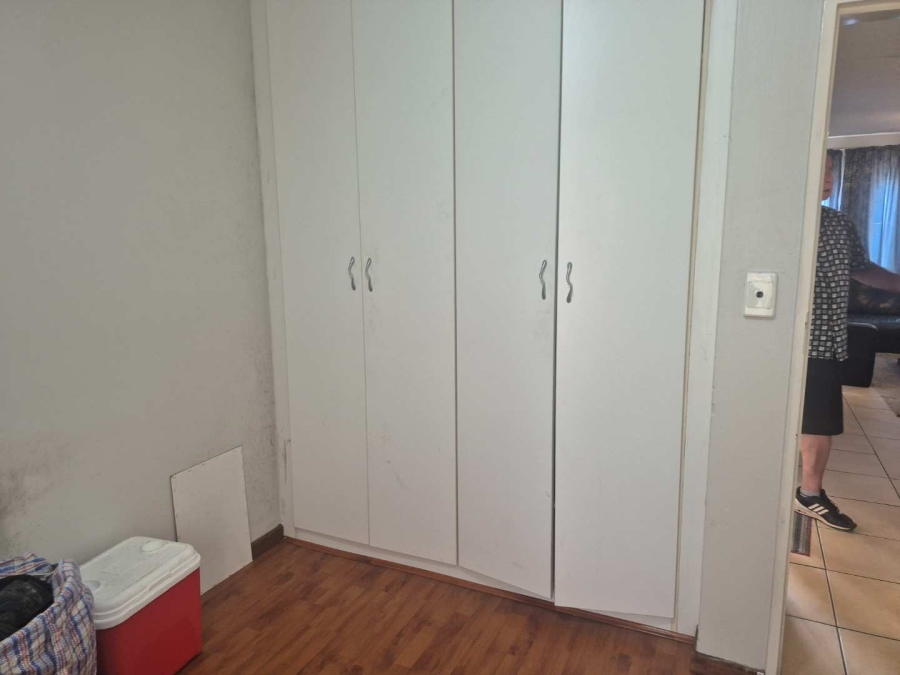 2 Bedroom Property for Sale in Ormonde View Gauteng