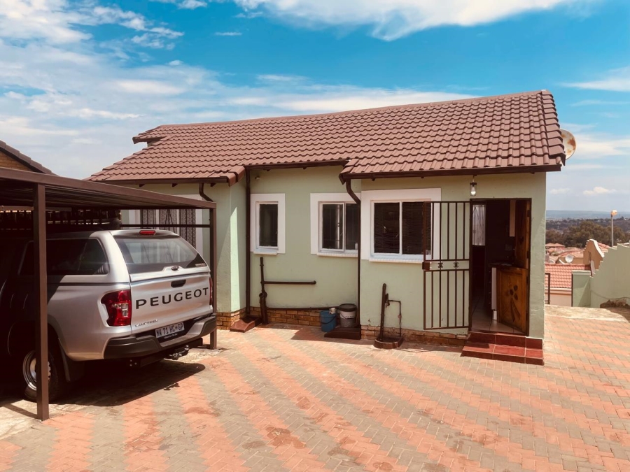 3 Bedroom Property for Sale in Naturena Gauteng