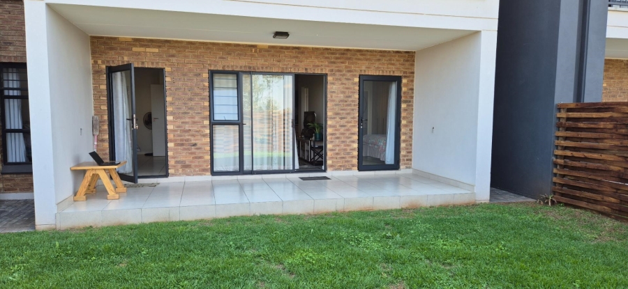 2 Bedroom Property for Sale in Mulbarton Gauteng