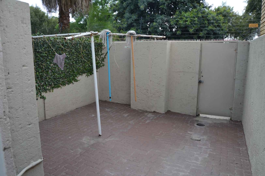5 Bedroom Property for Sale in New Redruth Gauteng