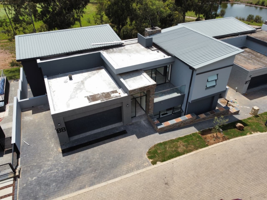 4 Bedroom Property for Sale in Eikenhof Gauteng