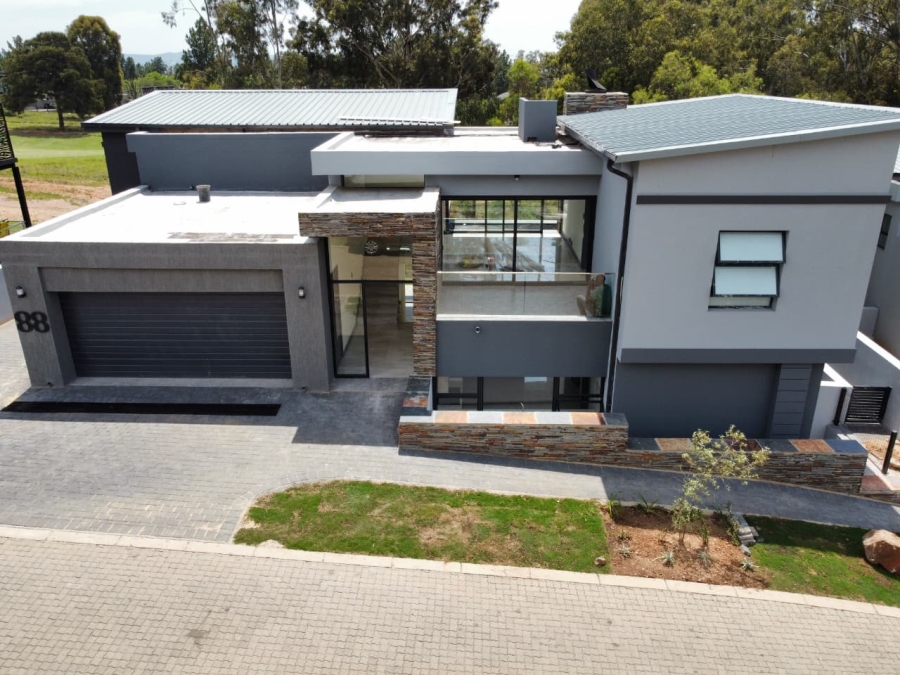 4 Bedroom Property for Sale in Eikenhof Gauteng