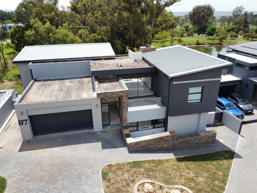 4 Bedroom Property for Sale in Eye of Africa Gauteng