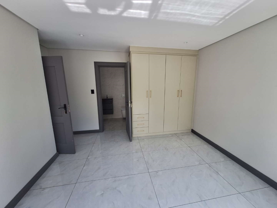 4 Bedroom Property for Sale in Eye of Africa Gauteng